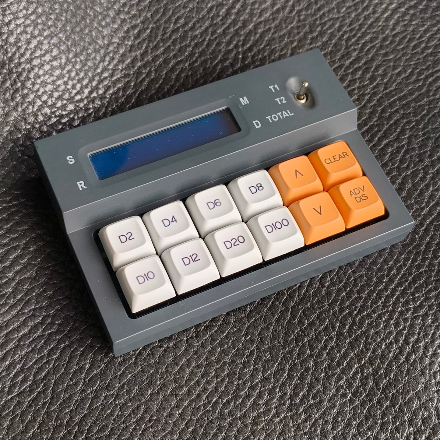 Automatic Dice Roller (grey/orange)