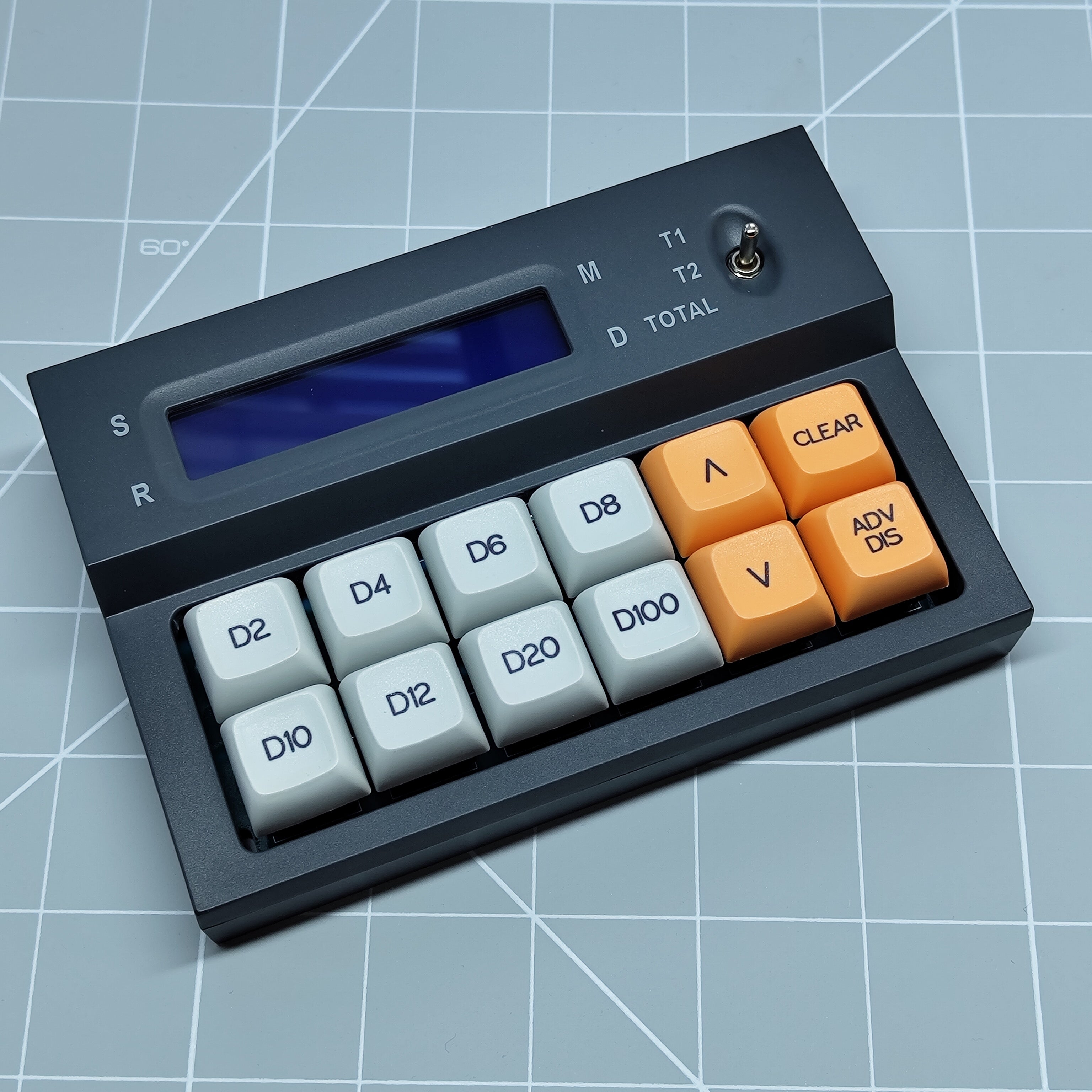 Automatic Dice Roller (grey/orange) – Critical Machine